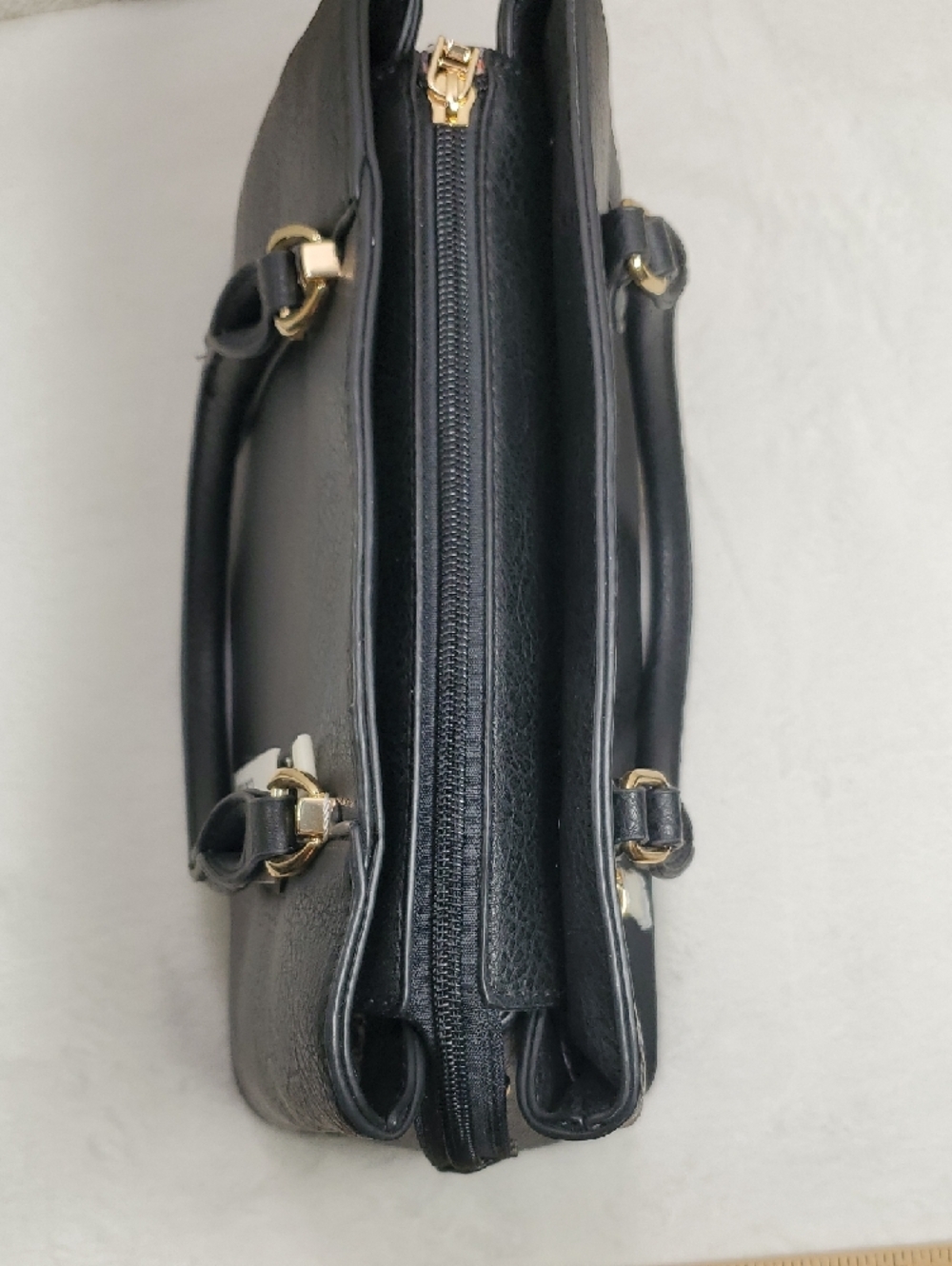 Isabella Leather Double Handled Black Satchel Handbag NWT - Picture 6 of 11